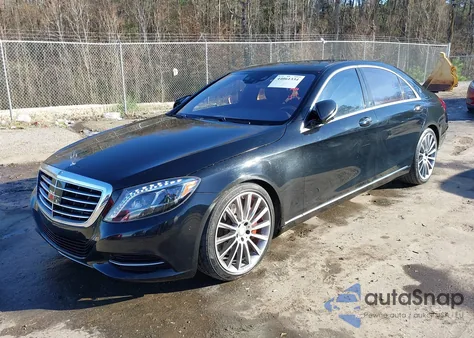 2015 Mercedes-Benz S 550 z USA, uszkodzony, nr VIN WDDUG8CB4FA156446